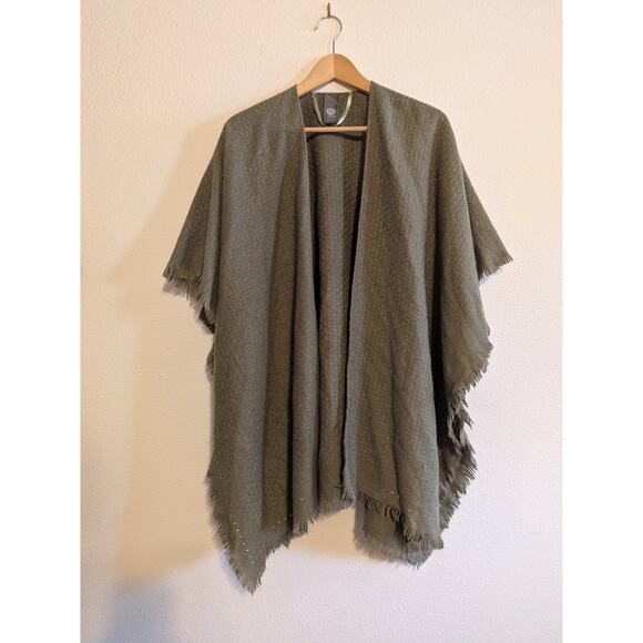 Vince Camuto Green Poncho one size - Picture 1 of 6